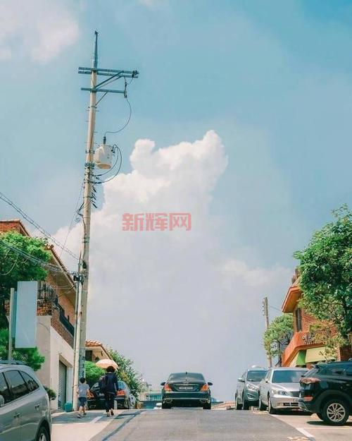 “我很抱歉，生而耀眼”是什么意思？这句话背后有深意！